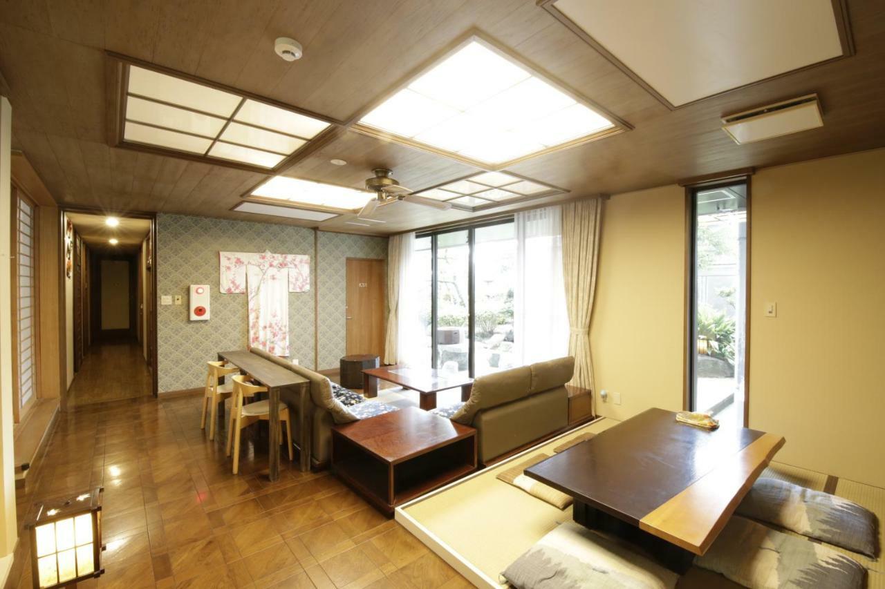 Guest House Hakozaki Garden Fukuoka  Dış mekan fotoğraf